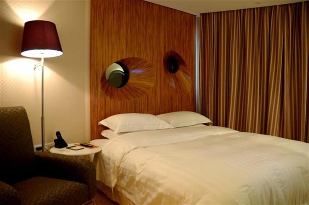 Brook Hotel Hangzhou Quarto foto